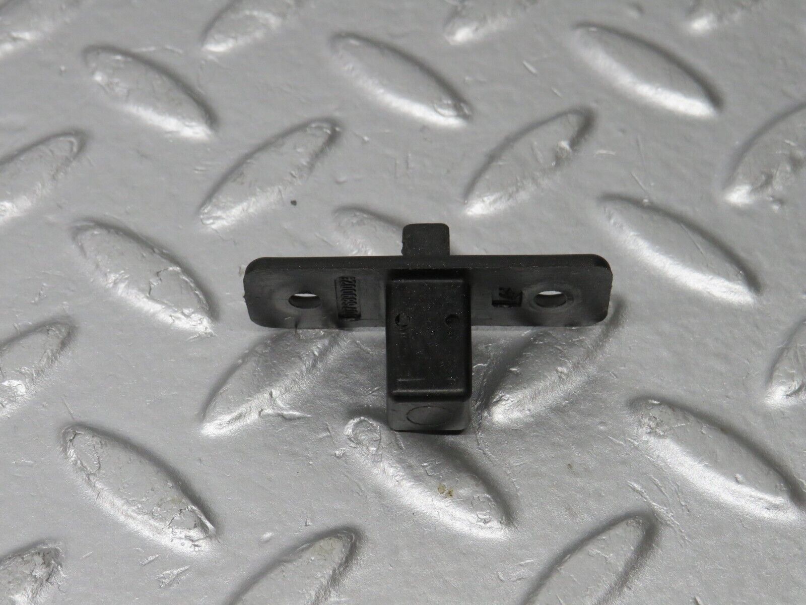 39289 Mercedes-Benz R107 500SL Glove Box Lock 1076890025