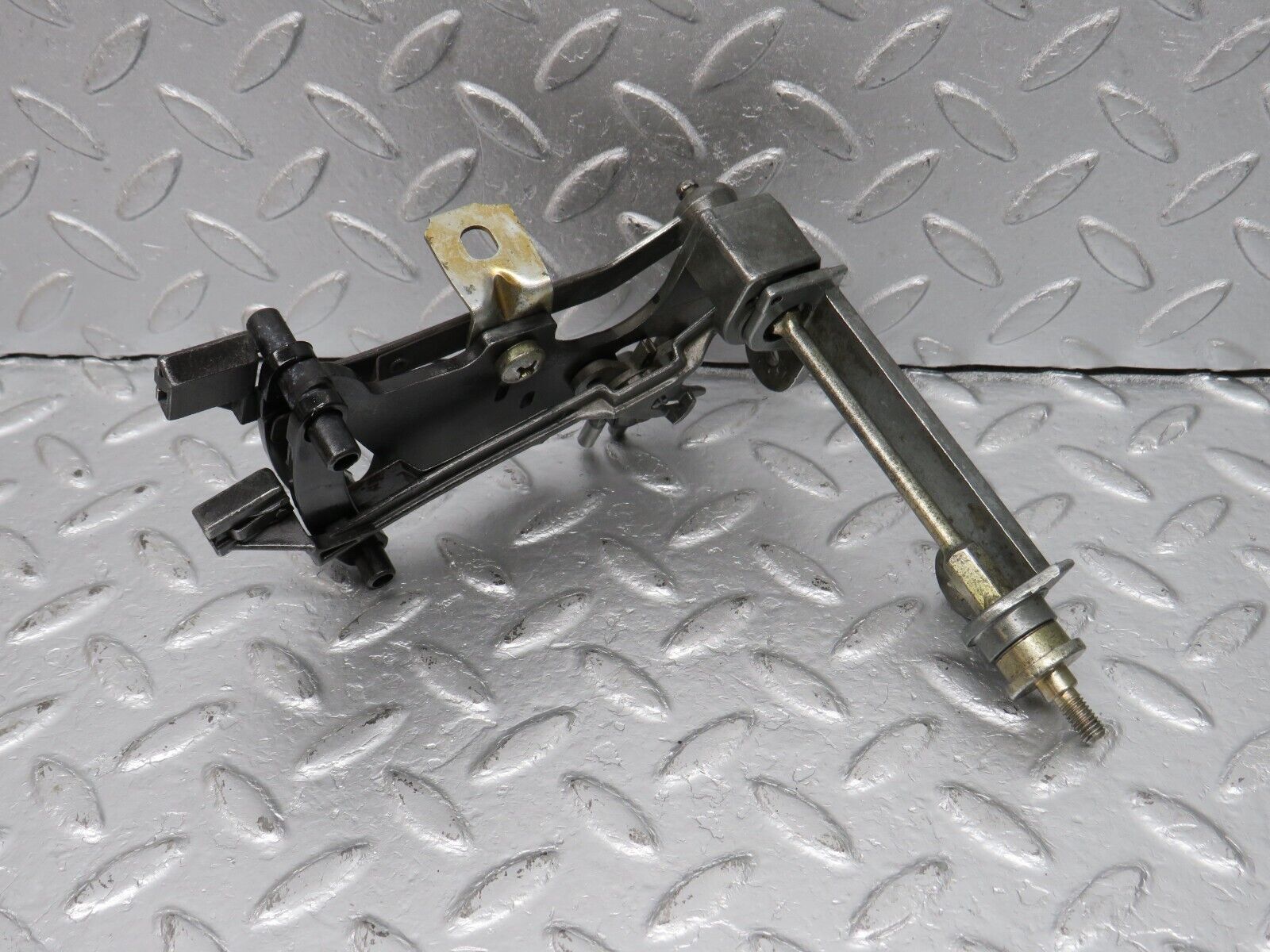 39882 Mercedes-Benz R107 350SL Heater Control Mechanism