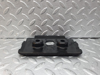 R129 SL front stabilizer struts cover plate used OEM