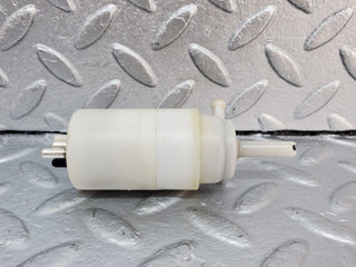 45683 Mercedes-Benz W126 420SE Windscreen Washer Pump Hella 1248690221