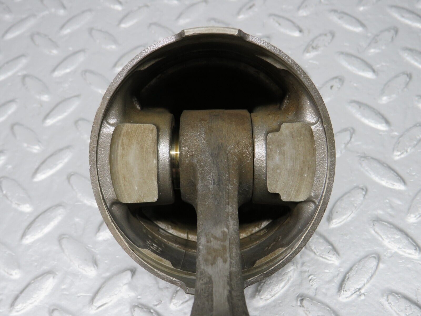 40029 Mercedes-Benz R107 350SL Piston With Connecting Rod 92.00mm