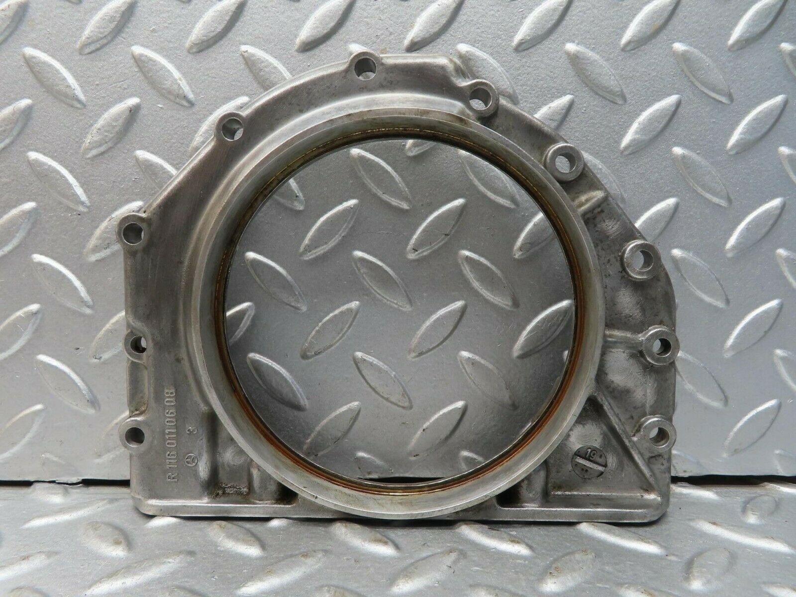 15710 Mercedes-Benz R107 450SL Crankshaft Rear Sealing Cover 1160110608