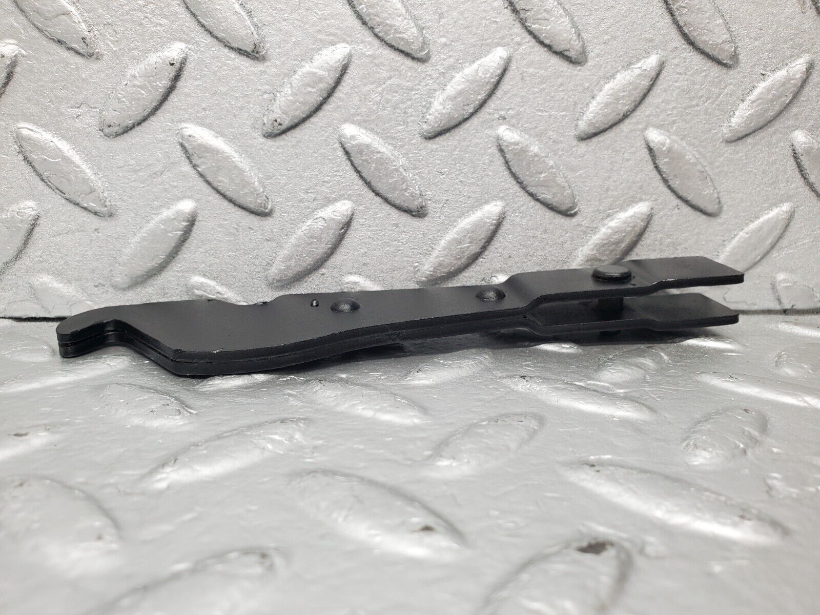 46568 Mercedes-Benz C123 280CE Coupe Handbrake Adjusting Handbrake Regulator