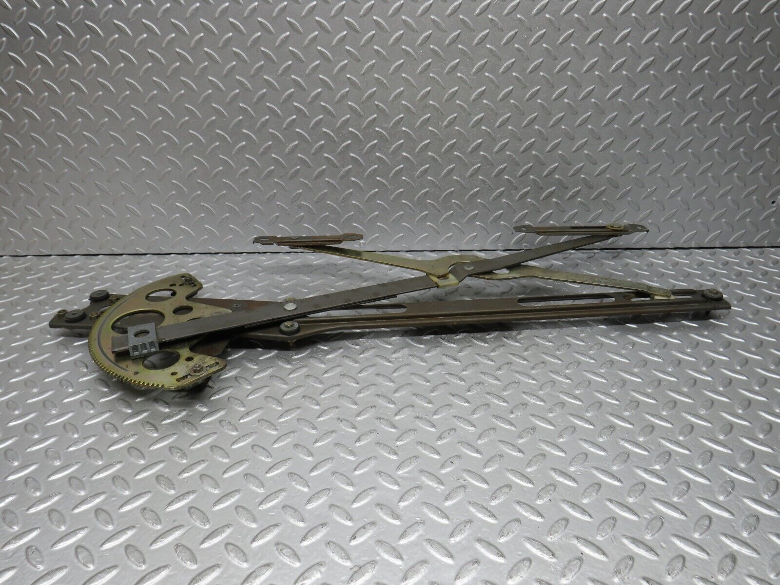 39275 Mercedes-Benz R107 500SL Front Left Power Window Regulator