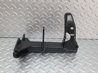 43723 Mercedes-Benz C126 380SEC Coupe Air Condition Compressor Mount Bracket