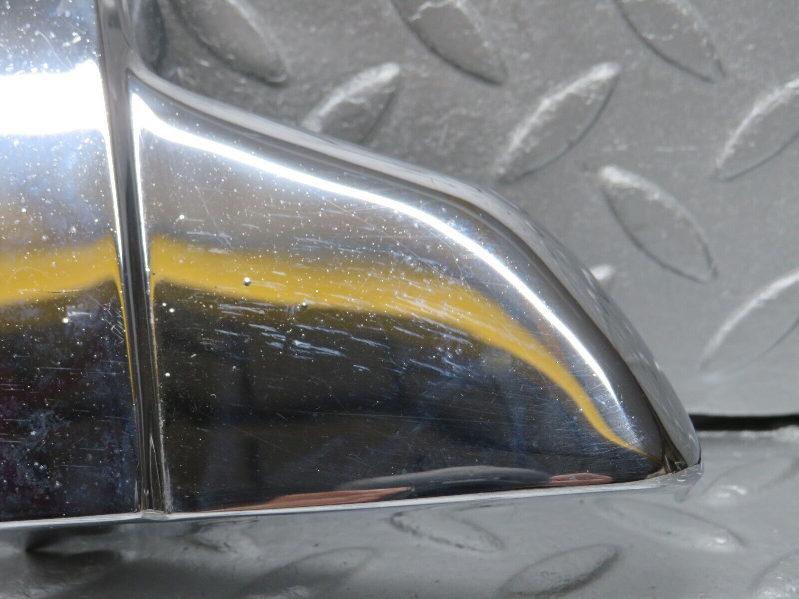 40006 Mercedes-Benz R107 350SL B Pillar Chrome Cover Left 1076930135