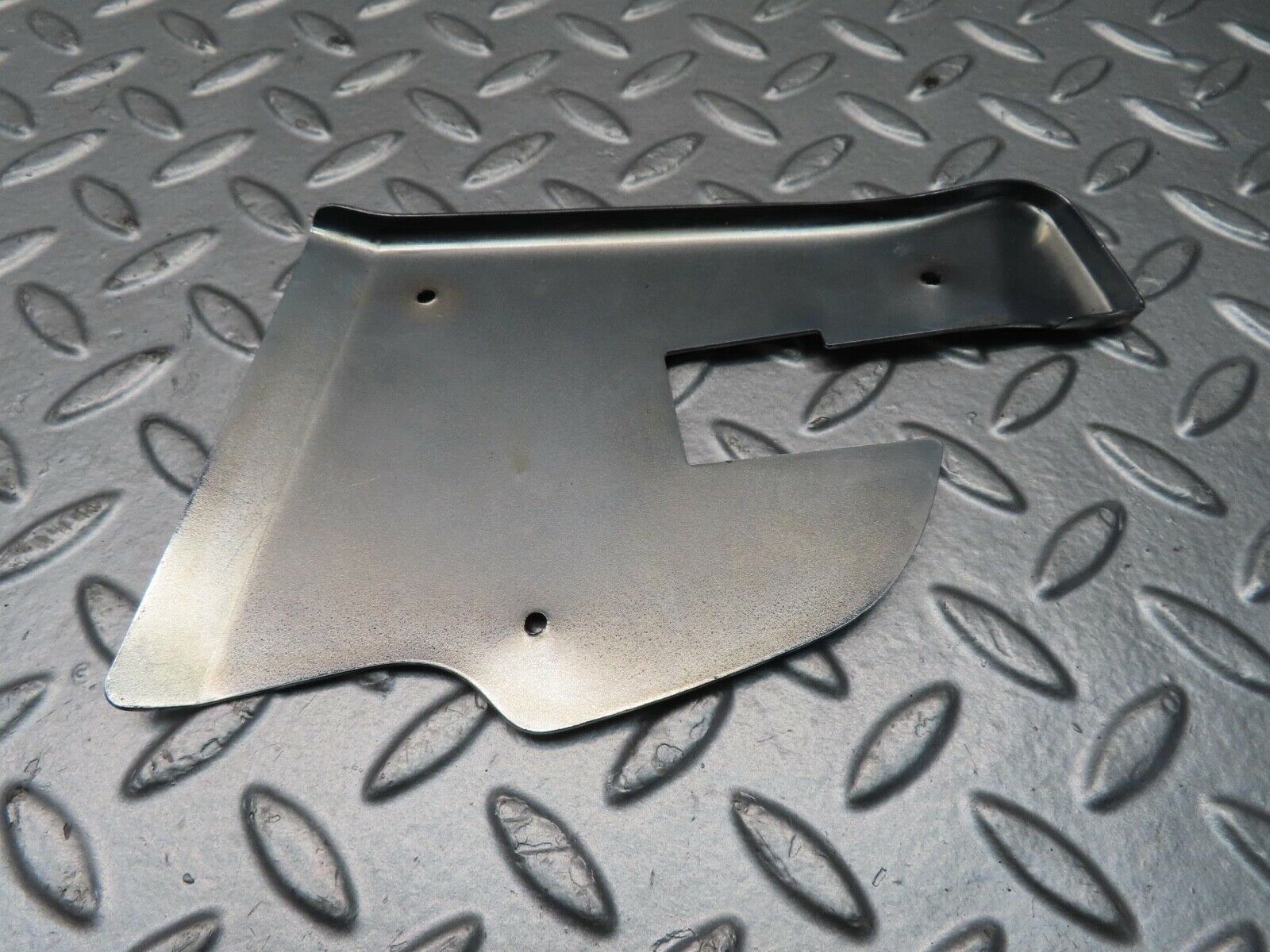 11689 Mercedes-Benz R107 450SL Left Door Chrome Cover
