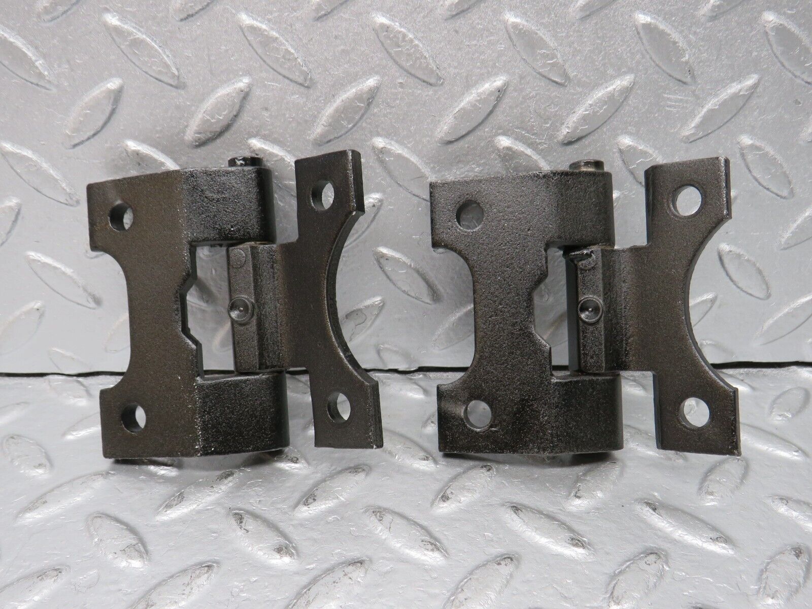 39234 Mercedes-Benz R107 500SL Door Hinge Right Side