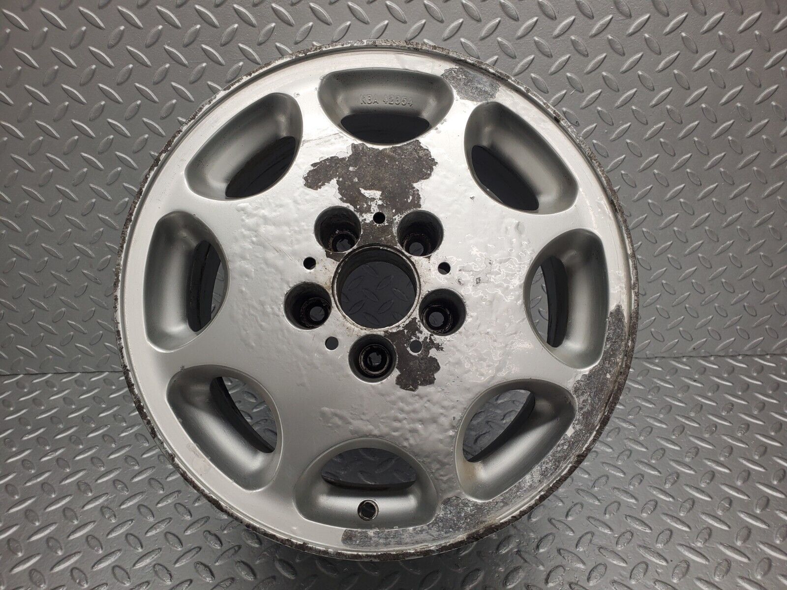 46106 Mercedes-Benz Alloy Wheel 7Jx15H2 ET35 KBA42354