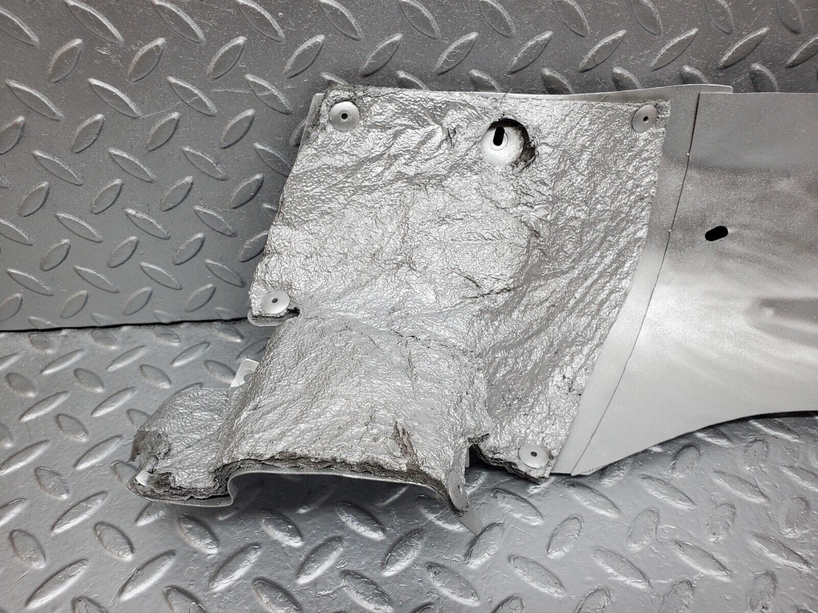 45906 Mercedes-Benz W126 420SE Exhaust Heat Shield