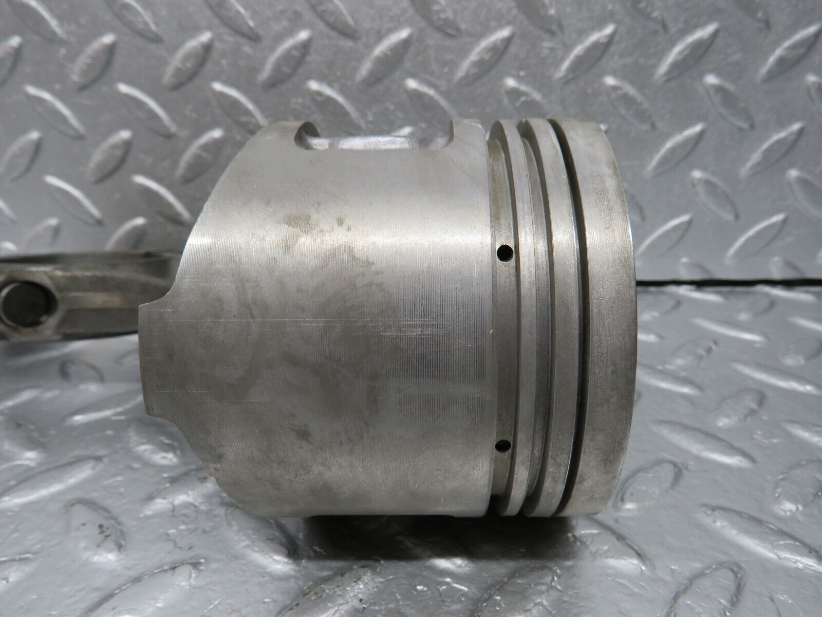 40024 Mercedes-Benz R107 350SL Piston With Connecting Rod 92.00mm