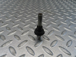 11035 Mercedes-Benz R107 W116 Fuel Injector Bosch 0437502010