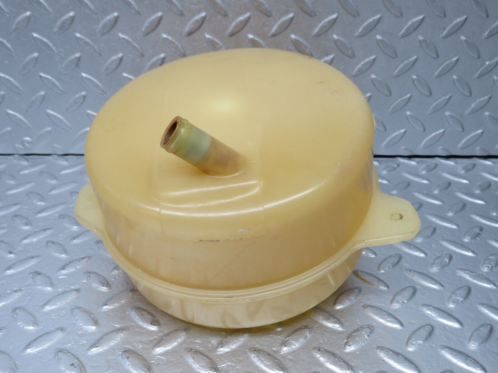 39871 Mercedes-Benz R107 350SL Coolant Reservoir Tank 1075000349 1235010015