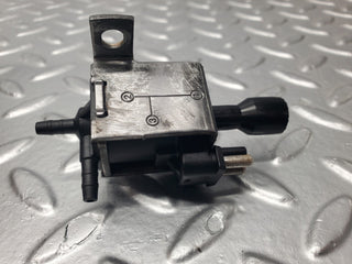W124 Cabriolet vacuum control valve used OEM