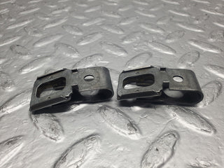 W126 Coupe injector bracket used OEM