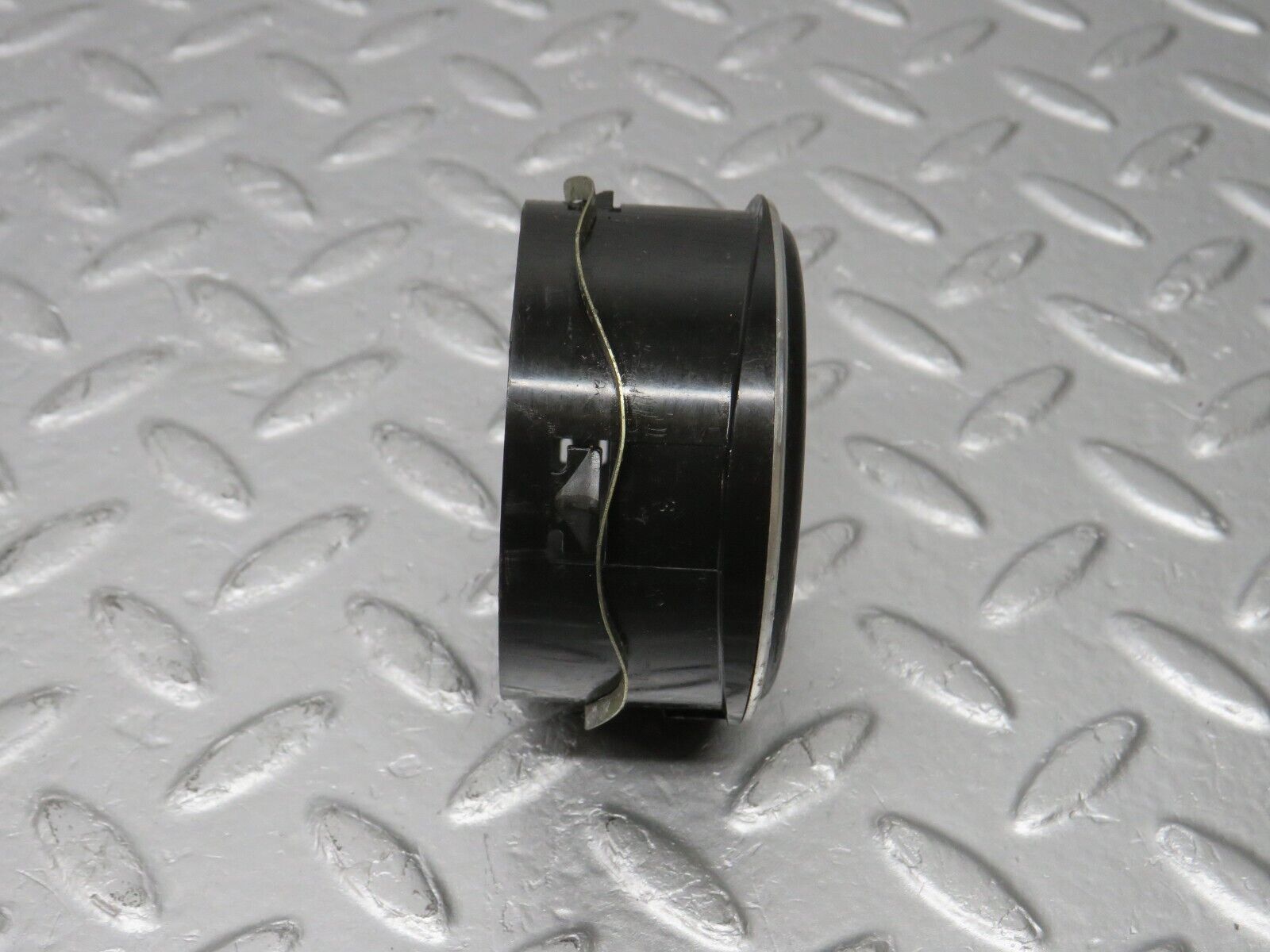 39184 Mercedes-Benz R107 500SL Dashboard Air Vent Chrome Bezel