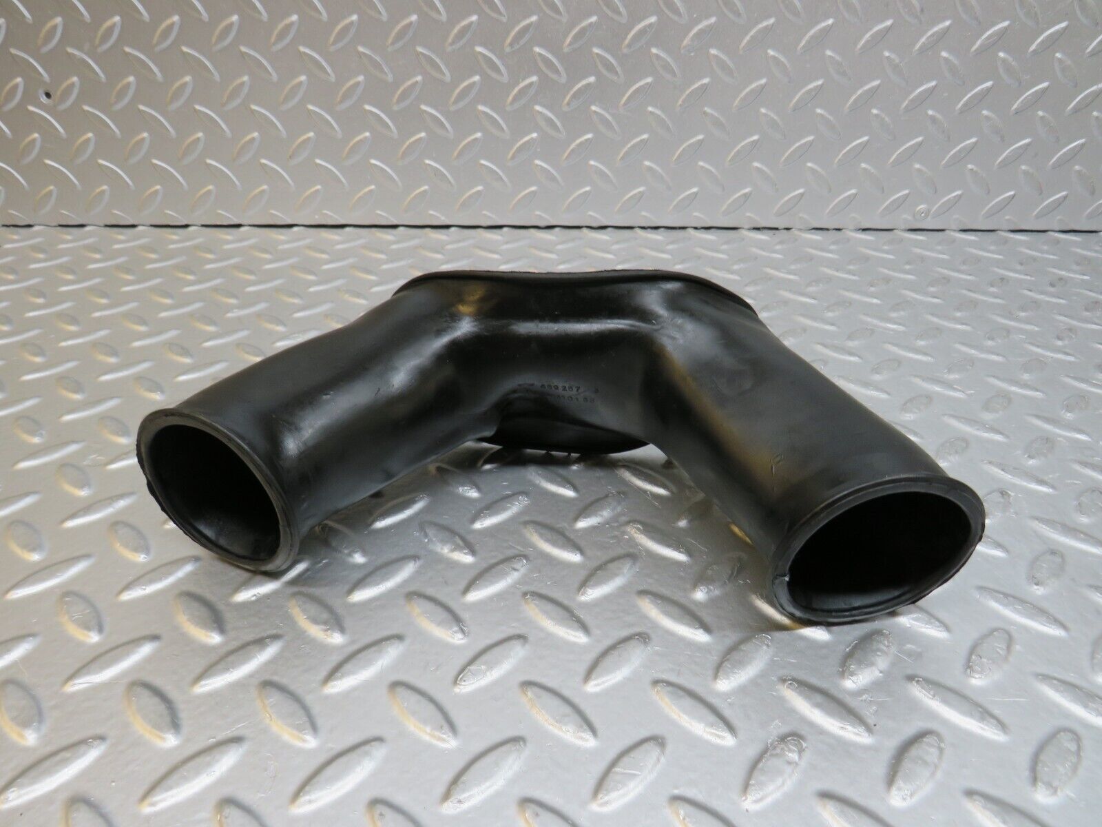 35425 Mercedes-Benz R107 280SL Air Duct Hose Rubber 1078310188