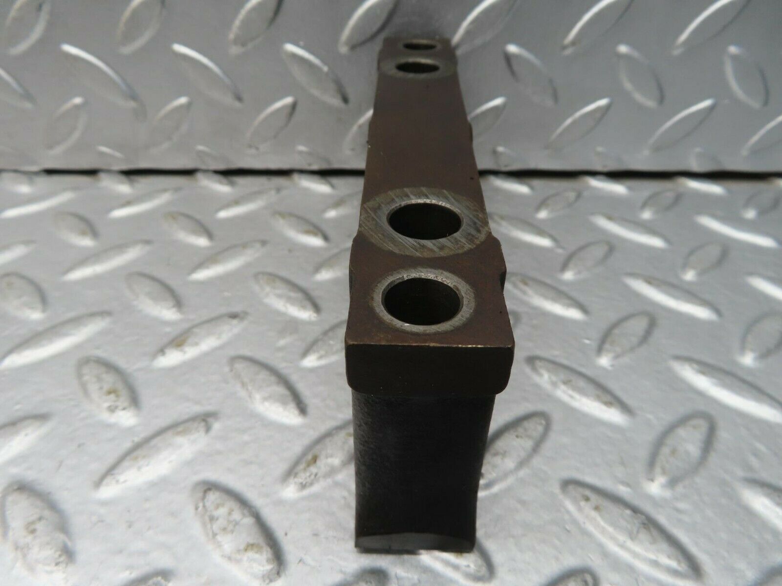 15708 Mercedes-Benz R107 450SL Crankshaft Bearing Holder Block 1160110313