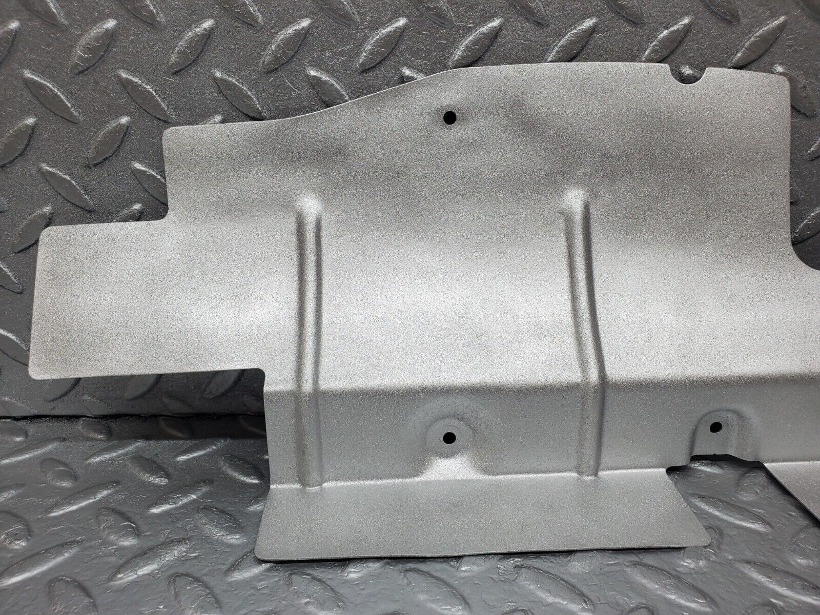 45902 Mercedes-Benz W126 420SE Exhaust Heat Shield