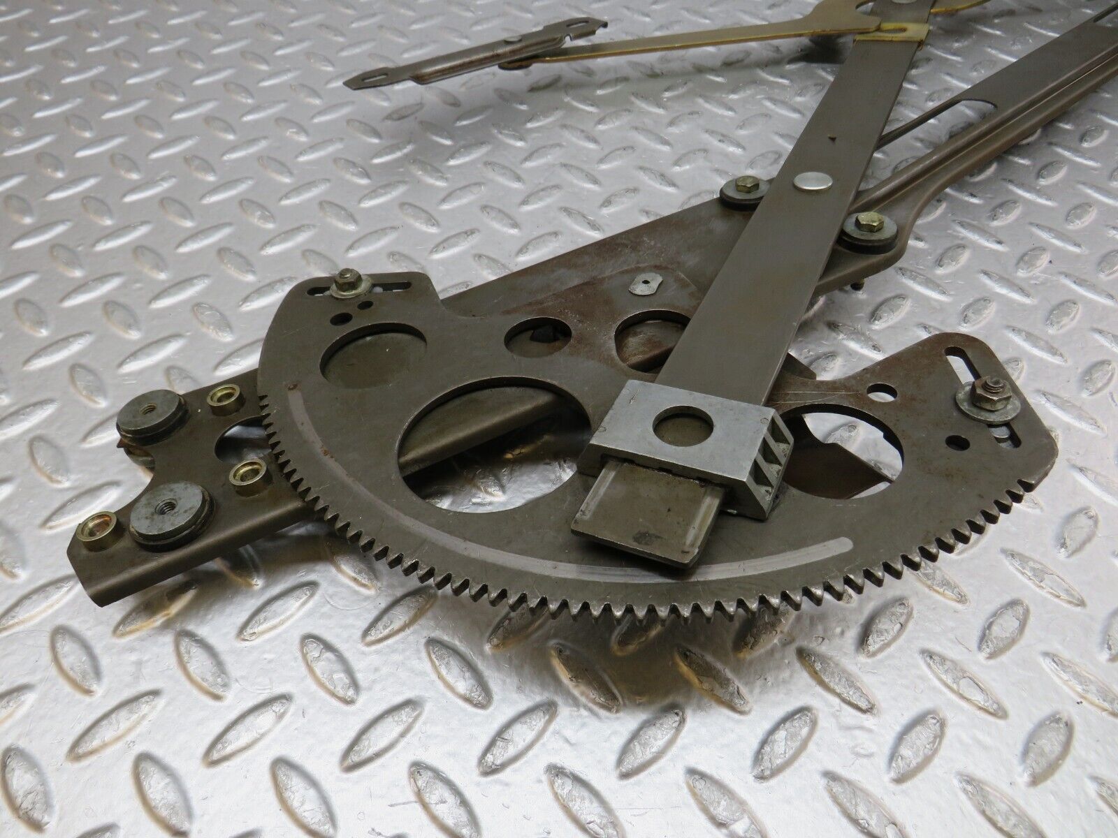 35503 Mercedes-Benz R107 280SL Front Left Power Window Regulator