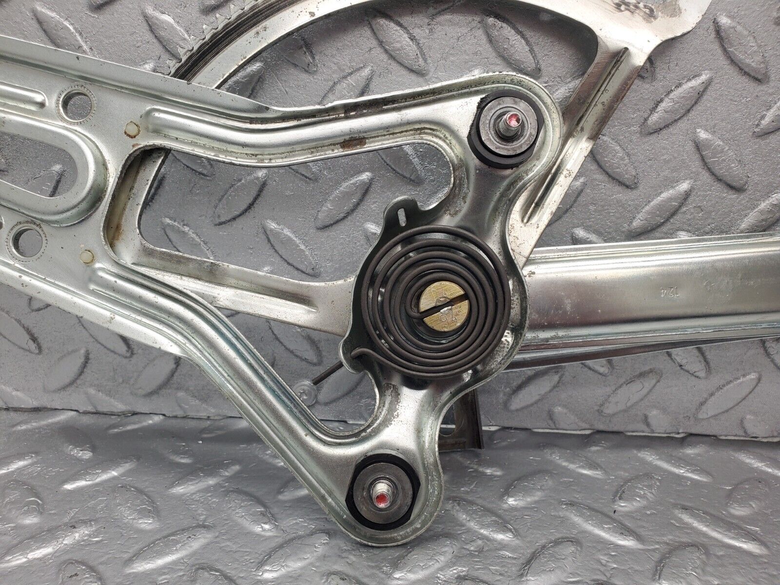 46135 Mercedes-Benz W124 Front Left Power Window Regulator