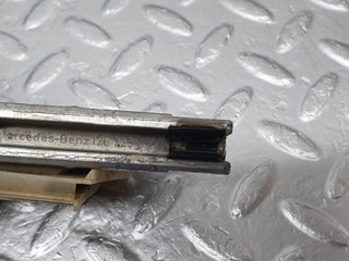 43582 Mercedes-Benz C126 380SEC Coupe Door Window Guide Bracket 1267250332