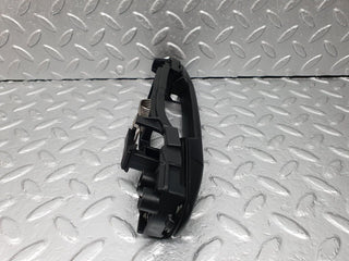 W202 front left exterior door handle used OEM