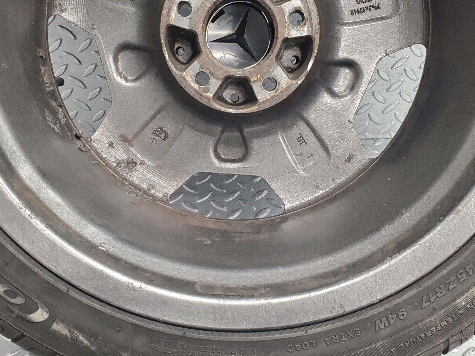 44185027