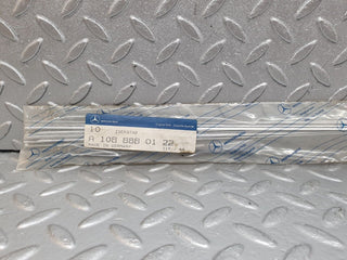 43450 Mercedes-Benz W108 280SE Bonnet Chrome Grill Moulding Trims 1088880122