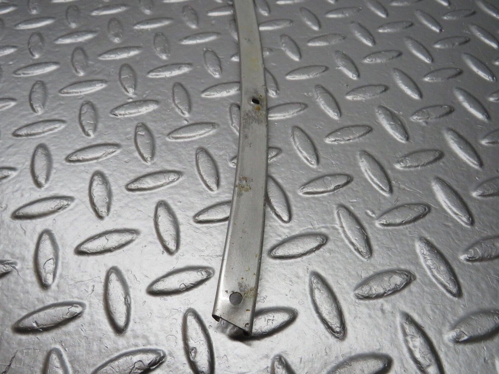 40150 Mercedes-Benz R107 350SL Hardtop Interior Roof Chrome