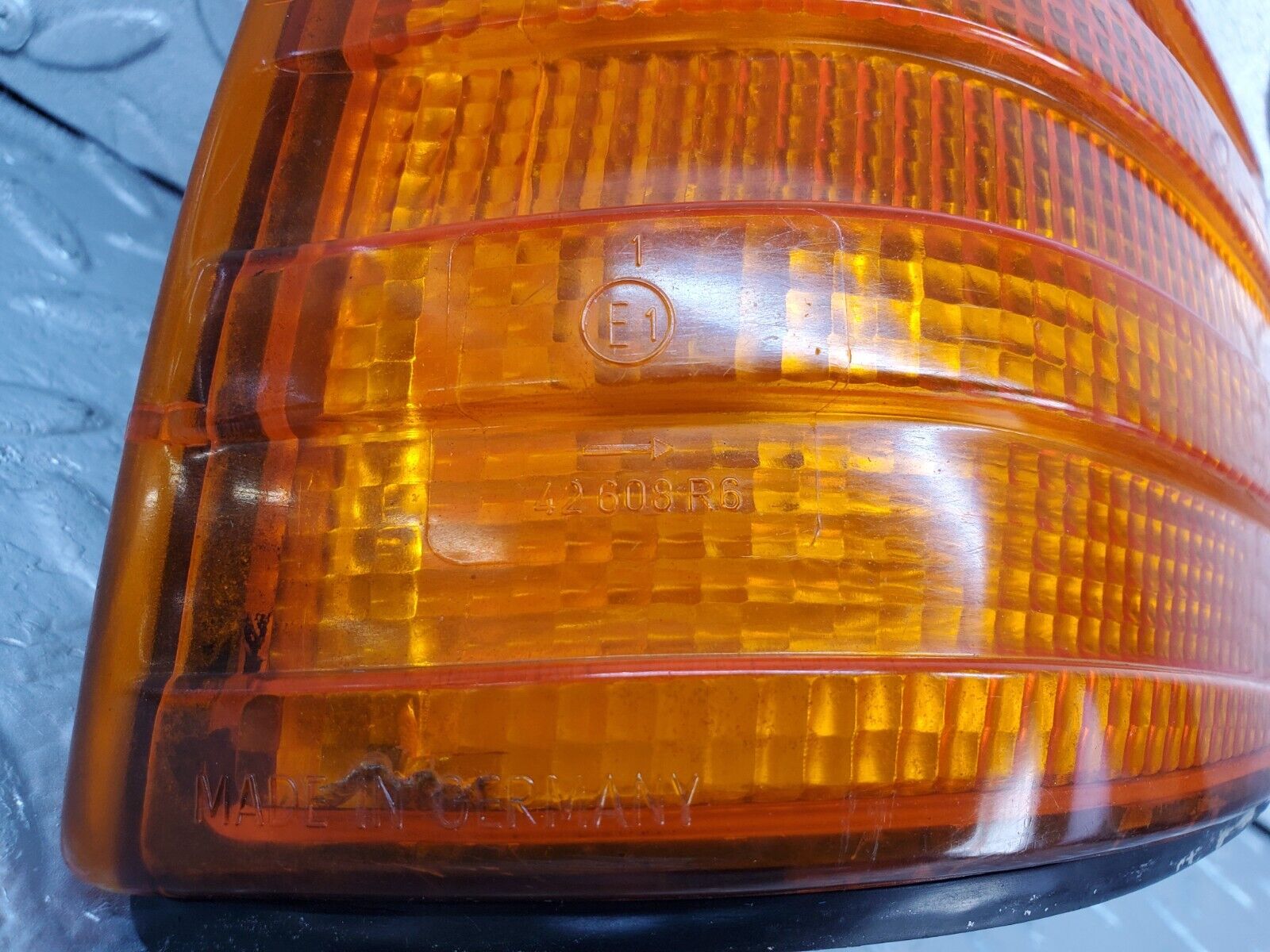 45569 Mercedes-Benz W126 420SE Indicator Light Front Left Bosch