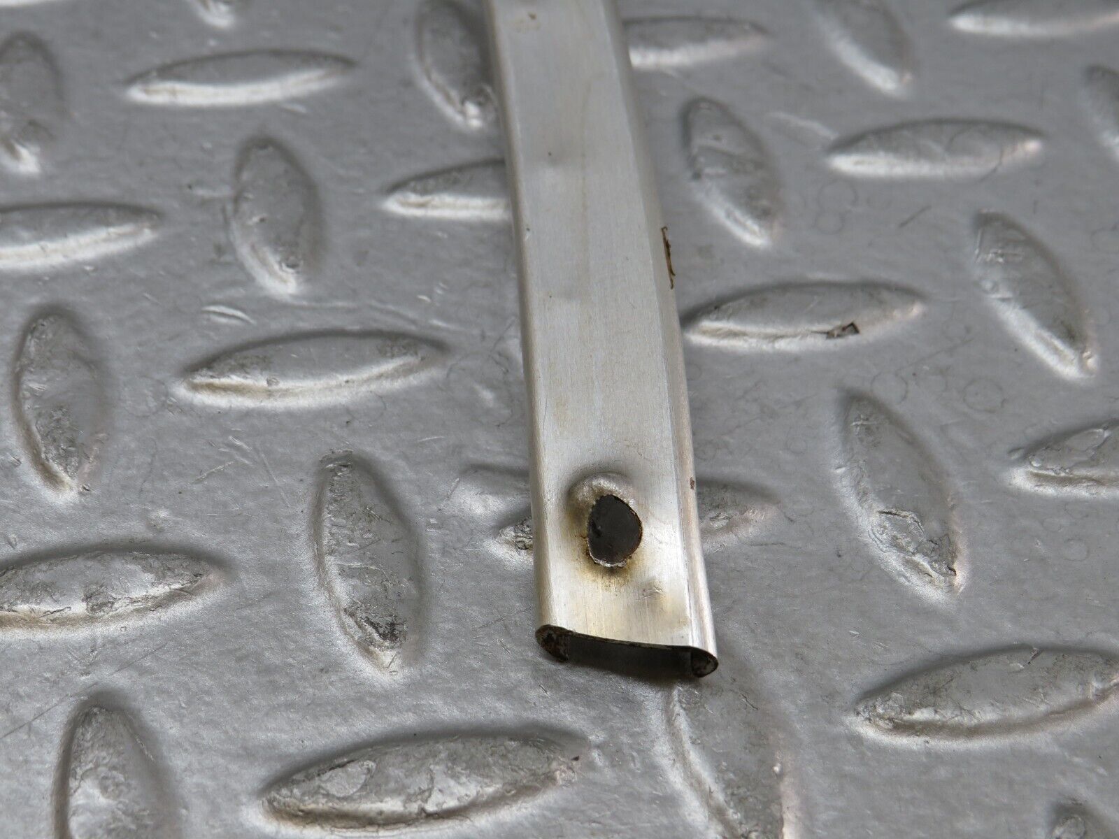 35623 Mercedes-Benz R107 280SL Hardtop Interior Roof Chrome