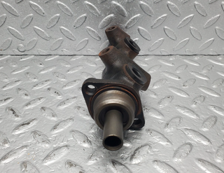 W126 Coupe brake master cylinder used OEM