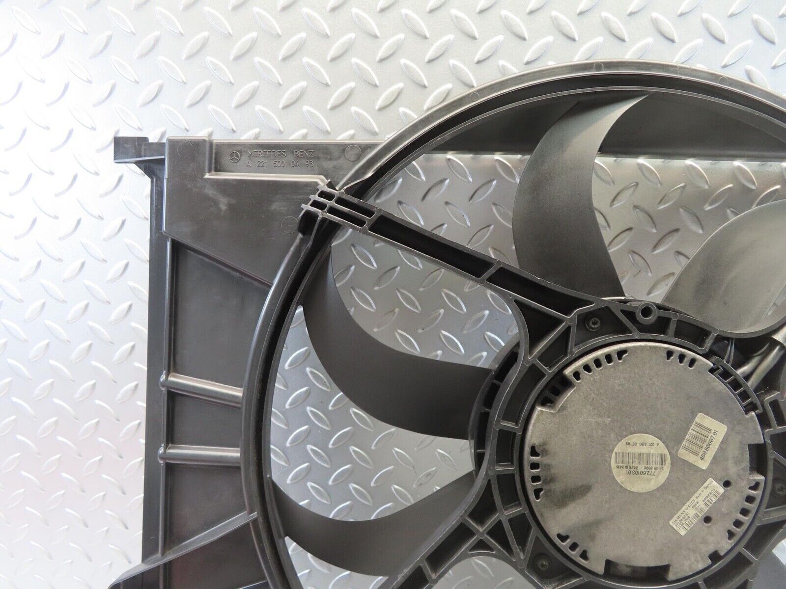11315 Mercedes-Benz W221 S320 Radiator Cooling Fan 2215000493
