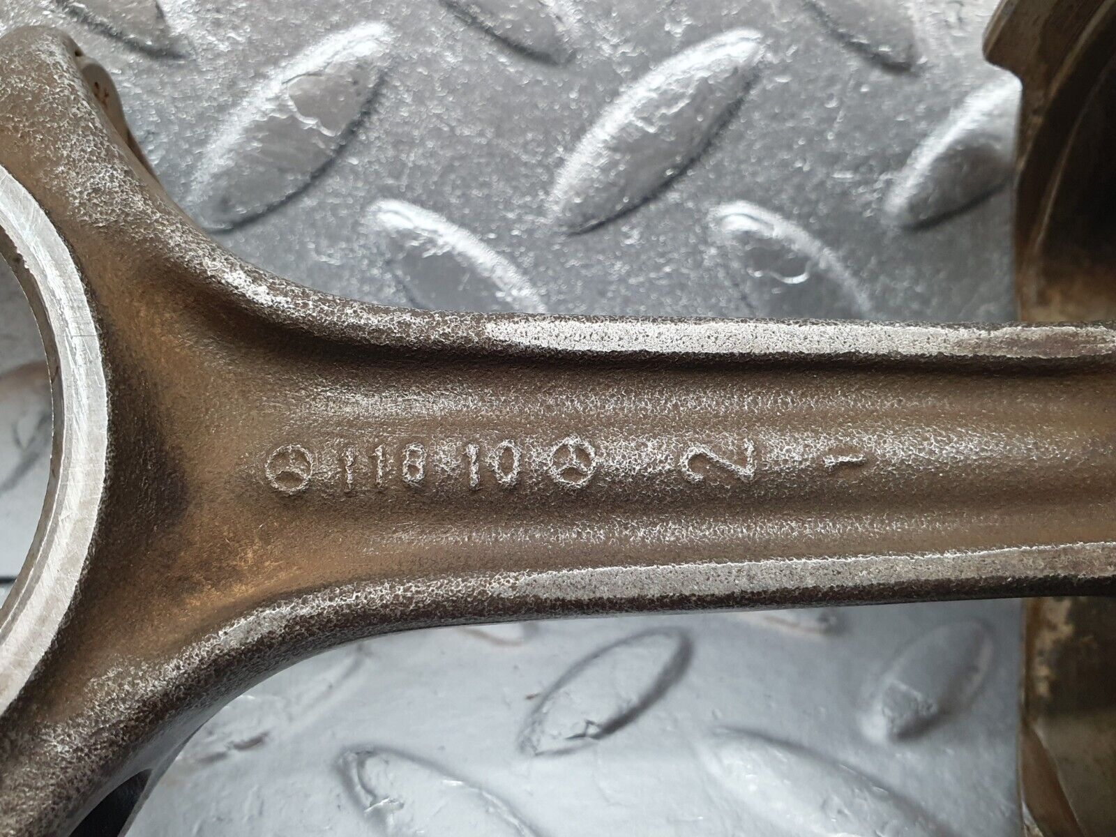 43772 Mercedes-Benz C126 380SEC Coupe Piston With Connecting Rod 87.995 11610