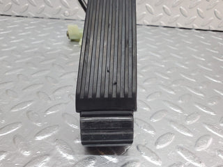 R129 SL accelerator pedal with linkage used OEM