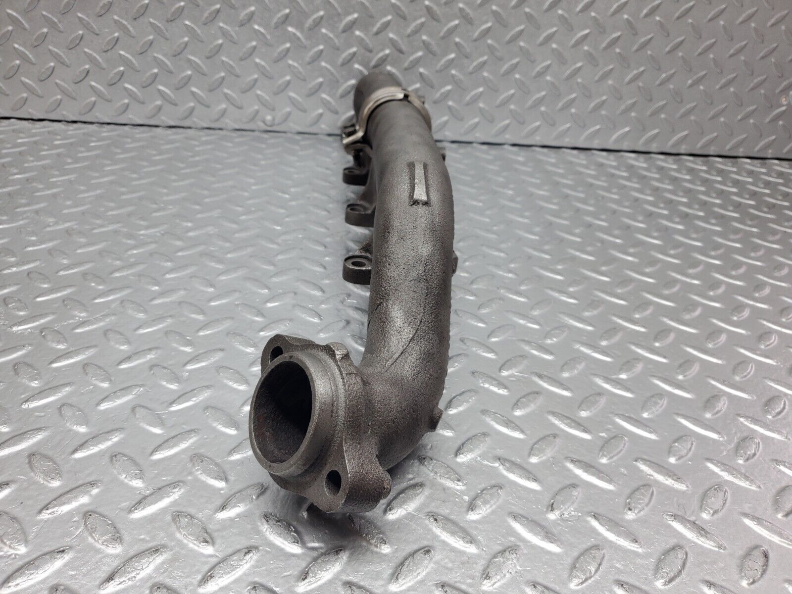 45919 Mercedes-Benz W126 420SE Exhaust Manifold Left 1161422302