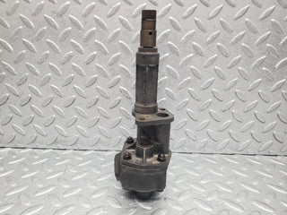 W112 oil pump used OEM