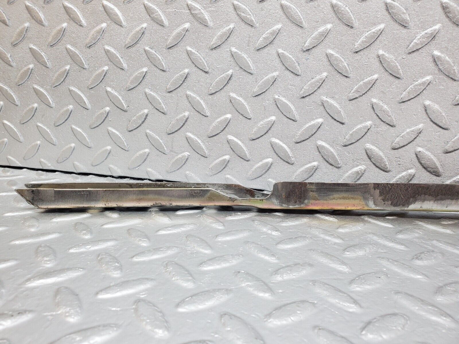 45241 Mercedes-Benz R129 300SL Coupe Right Door Front Window Channel