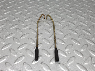 W202 front door lock knob pair used OEM