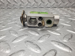 W124 Cabriolet air conditioning expansion valve used OEM