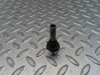 11034 Mercedes-Benz R107 W116 Fuel Injector Bosch 0437502010