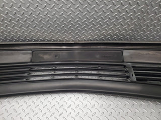 46099 Mercedes-Benz W126 420SE Front Bumper 1268802440 1268800205