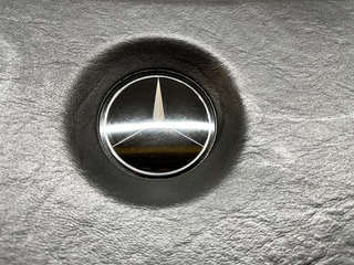 44270 Mercedes-Benz W123 280E Steering Wheel 1264640017