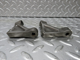 32973 Mercedes-Benz C107 R107 Engine Mount Bracket Pair 1160110895 1160110995