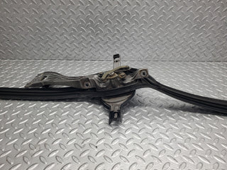 W124 Cabriolet windscreen wiper mechanism linkage used OEM