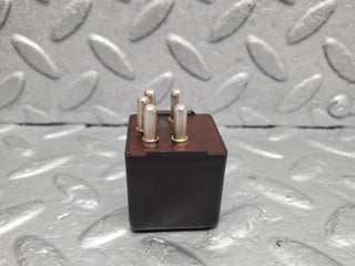 R107 SL light relay used OEM