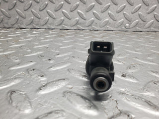 W124 Cabriolet fuel injector used OEM