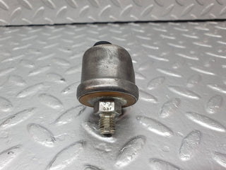 42907 Mercedes-Benz W201 190 2.0L Oil Pressure Sensor 0065429417