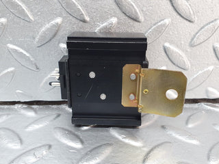 41900 Mercedes-Benz W202 C200 ECU Relay 0055459832